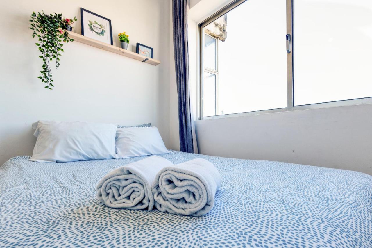 Travel & Live Bolhao Apartments Porto Luaran gambar
