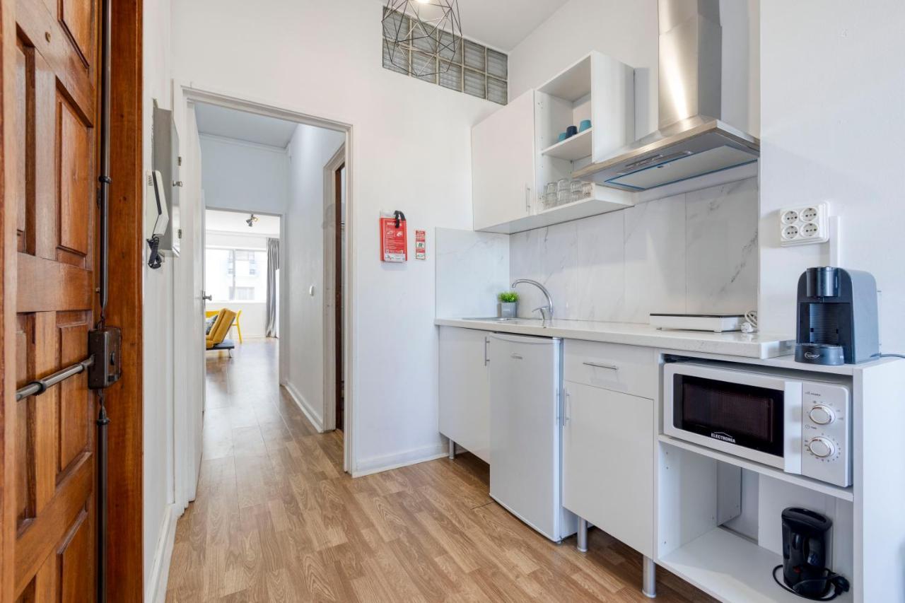 Travel & Live Bolhao Apartments Porto Luaran gambar