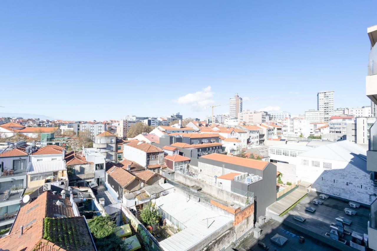 Travel & Live Bolhao Apartments Porto Luaran gambar